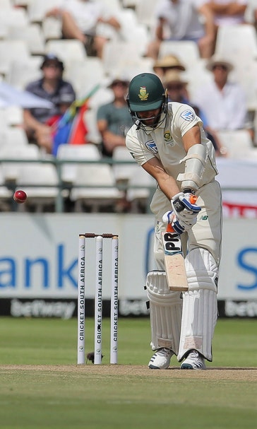England wins 2nd test vs South Africa to level series